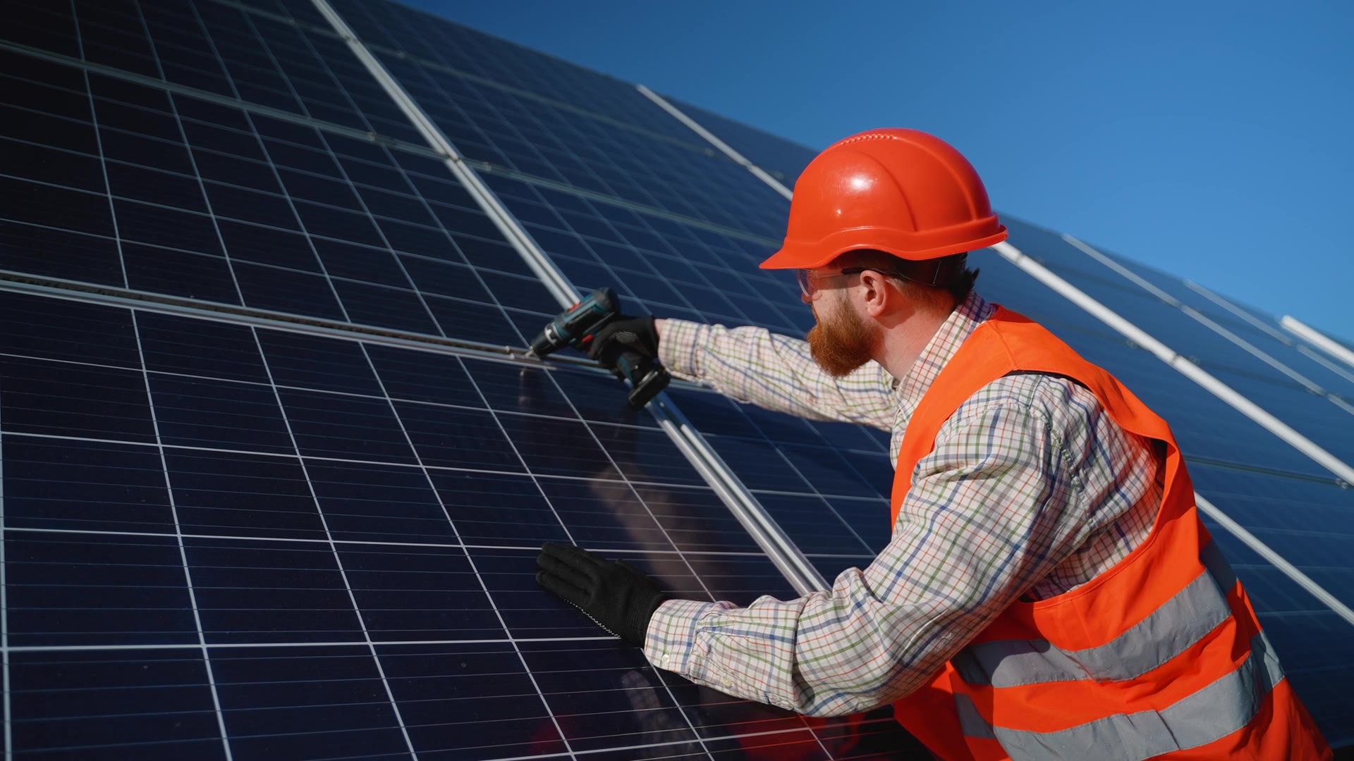 LYD Solar Battery installer fitting solar panels on an Australian rooftop